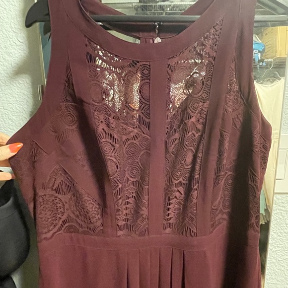 City Chic - Paneled bodice maxi dress - plum - Picture 6 of 6